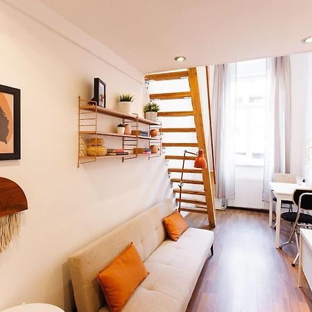 Urban Capsule Apartment - Near Mariahilfer Strasse Відень Екстер'єр фото